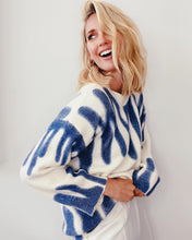 Load image into Gallery viewer, Madeleine Pullover