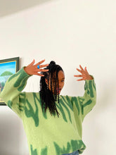 Load image into Gallery viewer, Madeleine Pullover