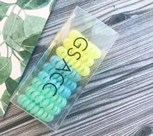 Load image into Gallery viewer, Telephone Wire Scrunchie