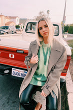 Load image into Gallery viewer, Madeleine Pullover
