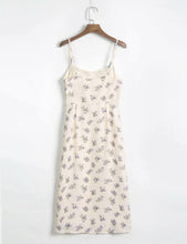 Load image into Gallery viewer, Meadows Dress
